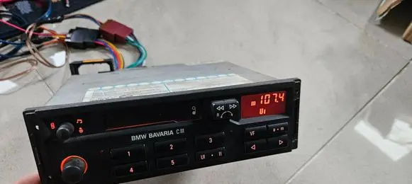 BMW 3 E36 Radio/CD/DVD/GPS head unit 65128353560 8353560 7641830240