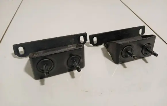 Volvo XC90 Tailgate/trunk/boot hinge 9483797