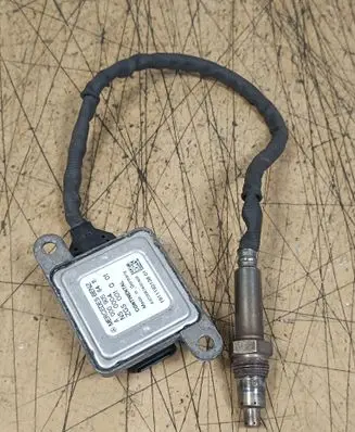 Mercedes-Benz S W222 Lambda probe sensor A0009058411