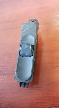 Mercedes-Benz Vito Viano W639 Electric window control switch 6395450913