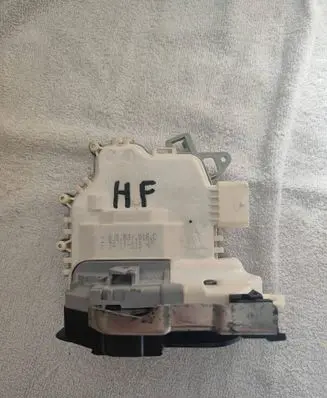 Audi A5 8T 8F Front door lock 8J1837016C