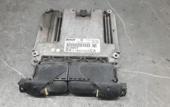 Lancia Thesis Engine control unit/module ECU 0281011555