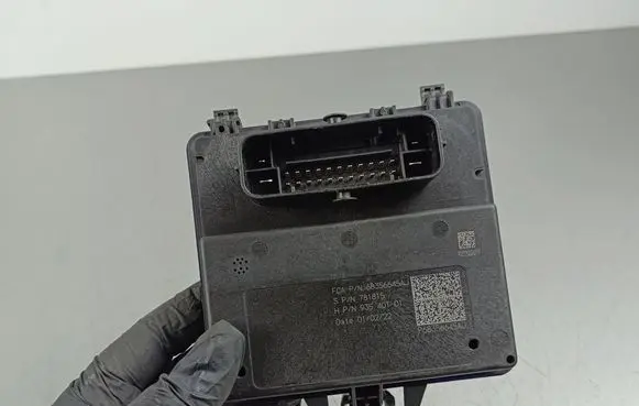 Jeep Grand Cherokee WL Other control units/modules 68356645AJ