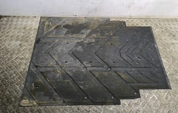 Renault Megane E-Tech Center/middle under tray cover 744N80856R