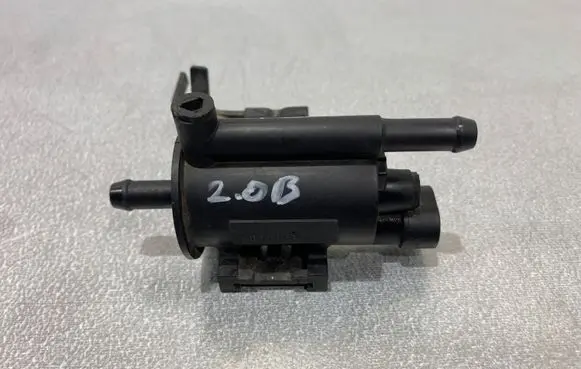 KIA Sportage Vacuum valve N18122