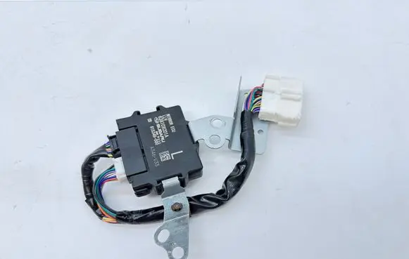 Subaru Ascent Wing mirror control module 63810XC01A