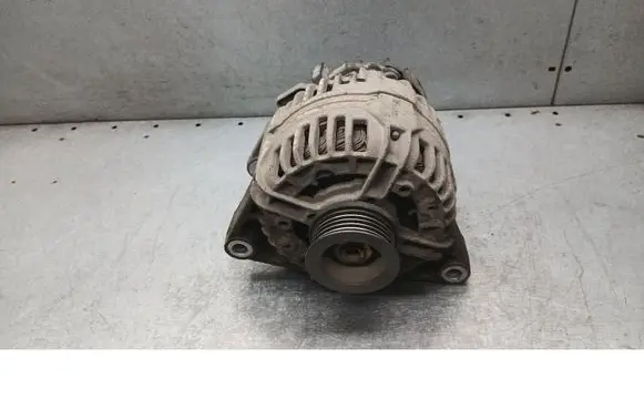 Opel Corsa C Generator/alternator 24437120