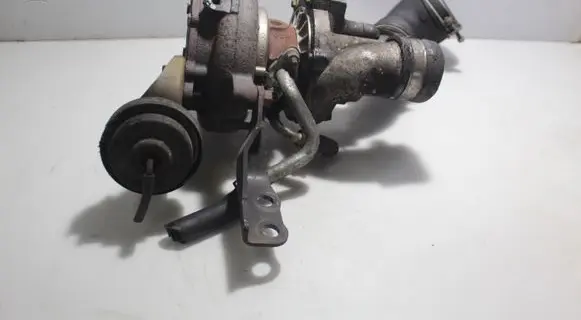 Lexus IS 220D-250-350 Turbo 7201-26010