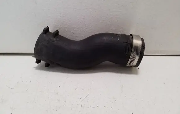 Intercooler hose/pipe