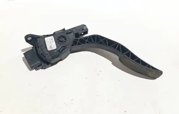 Ford Transit Courier Accelerator throttle pedal 8V219F836AC 6PV00951730 C95YE03