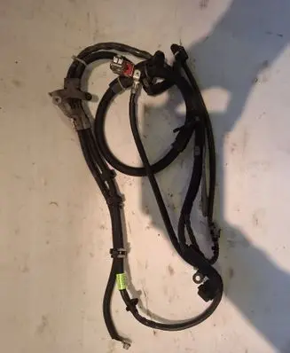 Mercedes-Benz E W212 Positive cable (battery) A2075406834