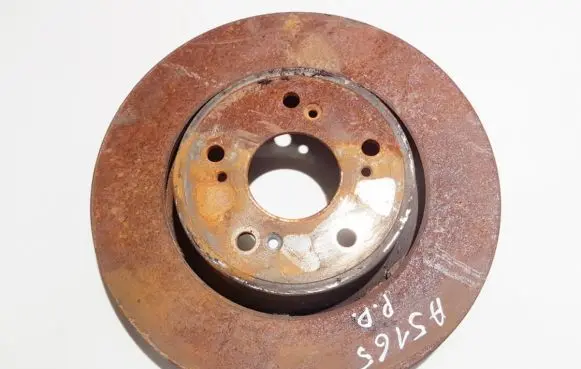 Honda CR-V Front brake disc ventiliuojamas