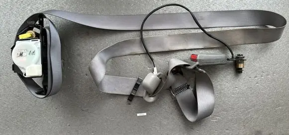 Nissan King Cab, Navara Front seatbelt 86844VK460