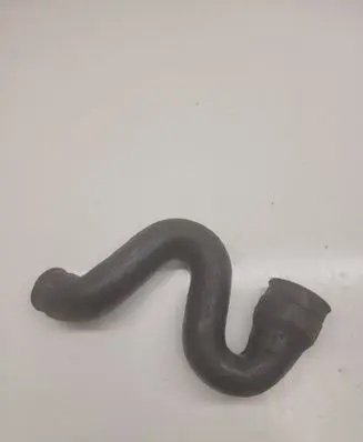 Audi A4 S4 B5 8D Intercooler hose/pipe 8D0145828H