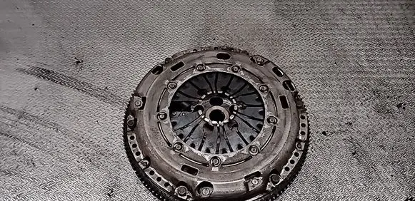 Volkswagen Golf V Clutch set kit 1864001694