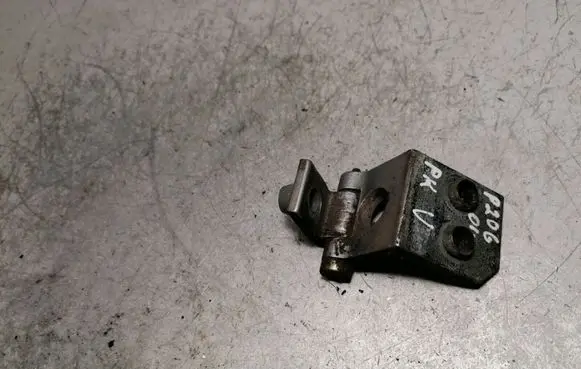 Peugeot 206 Front door upper hinge