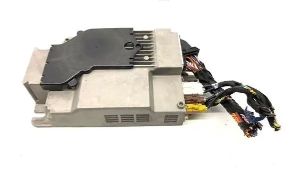 BMW 5 G30 G31 G38 Sound amplifier 5A2D558