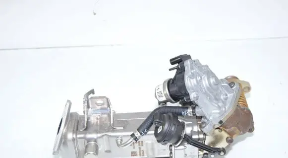 BMW 2 F46 Intake manifold 5A7A498 11715A7A498