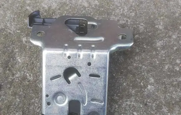 Volkswagen T-Roc Tailgate/trunk/boot lock/catch/latch 2GA827505A 080546 0805461106