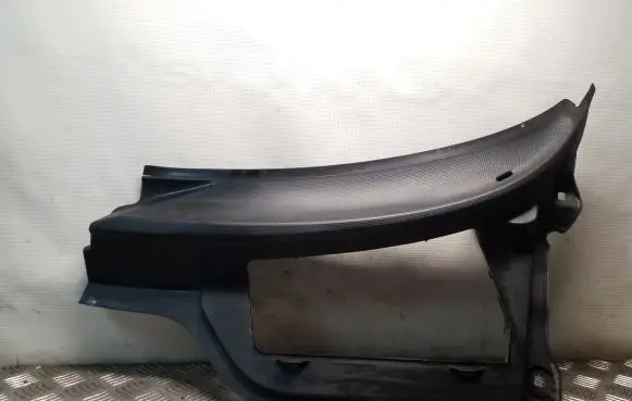 Wiper trim