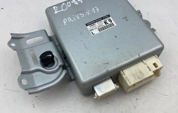 Toyota Prius+ (ZVW40) Power steering control unit/module 8965047421 1129005332 JL501003932