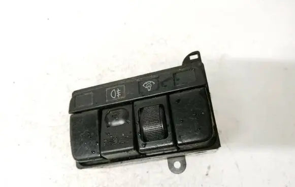 Mitsubishi Space Runner Light module LCM