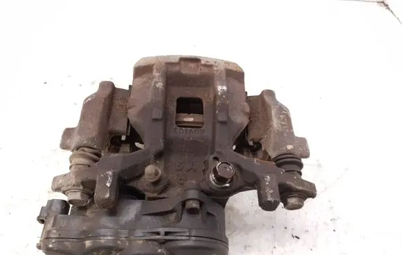 Toyota C-HR I Rear brake caliper