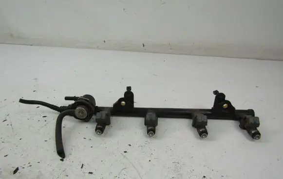 Ford Fiesta Fuel main line pipe 