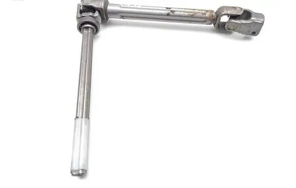 Volkswagen Tiguan Steering column universal joint 