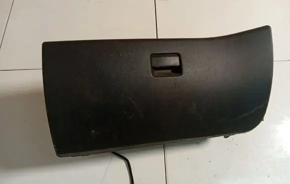 Citroen C4 I Picasso Glove box 9654110577