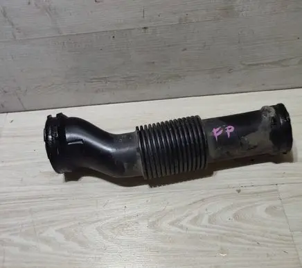 Jaguar F-Pace Air intake duct part GX739C623CA