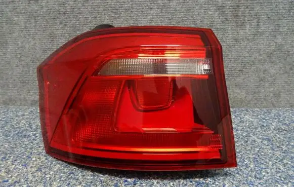 Volkswagen Golf Sportsvan Rear/tail lights 510945095H