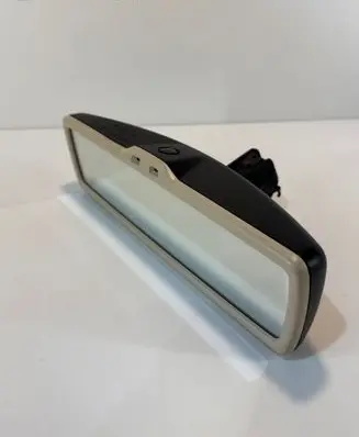 Volkswagen Touareg II Rear view mirror (interior) 7p6857511