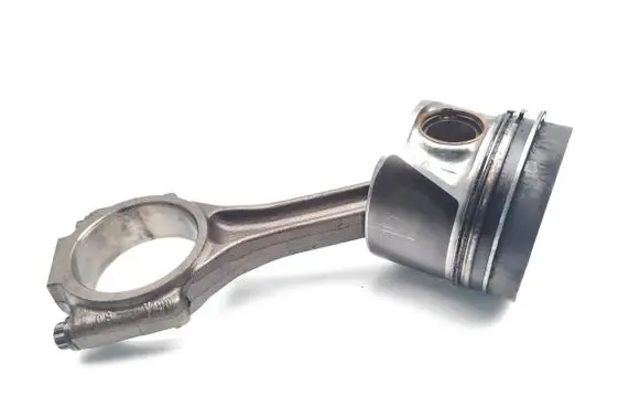 Skoda Superb B6 (3T) Piston with connecting rod CBBB
