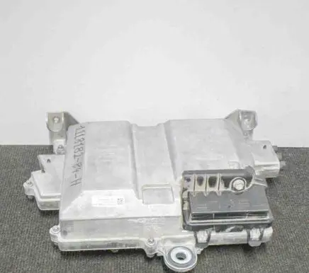 Tesla Model 3 Air suspension control unit module (rear) 110033400C 111248500A