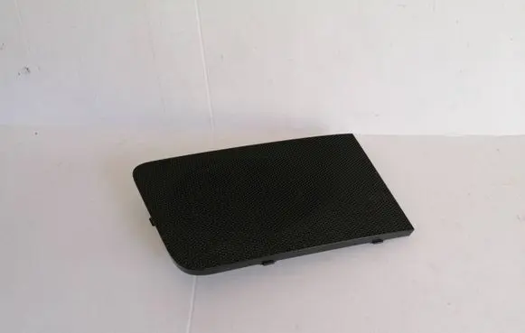 Side speaker trim/cover