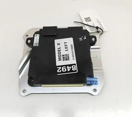 Tesla Model X Door control unit/module 103722200F