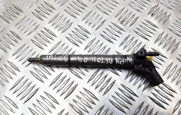 Volkswagen Phaeton Fuel injector 0445115078