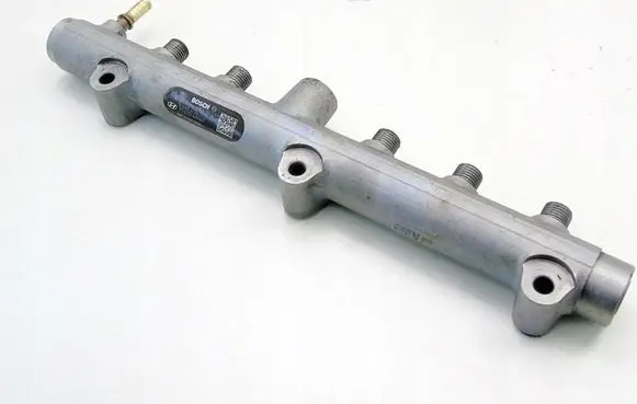 Hyundai H-1, Starex, Satellite Fuel main line pipe 0445214103