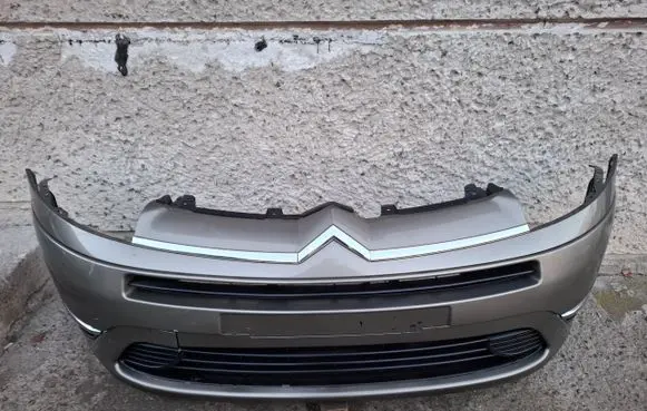 Citroen C4 I Picasso Front bumper