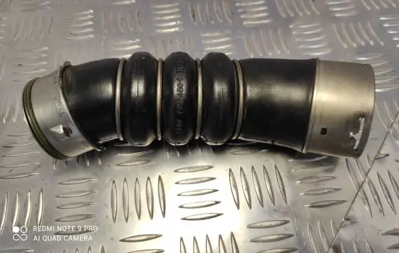 BMW 1 E81 E87 Intercooler hose/pipe 7797480