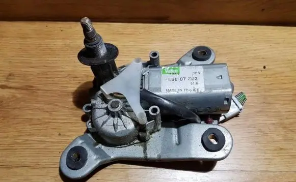 Honda Civic Rear window wiper motor 53007302