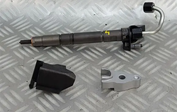 Audi Q8 Fuel injector 059130277FE
