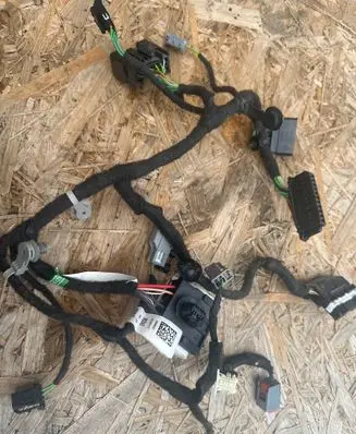 Jeep Grand Cherokee WL Seat wiring loom P68486902AD 64624P 902AD