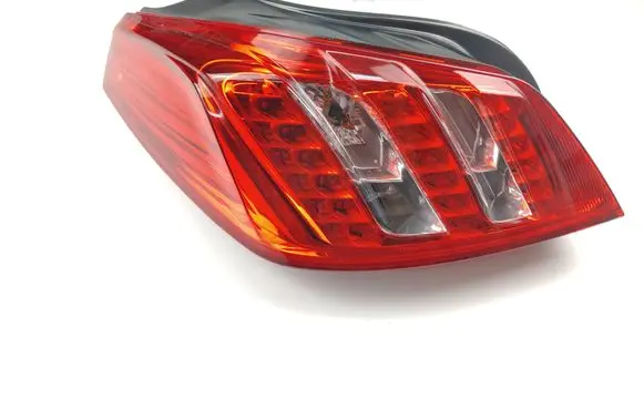 Peugeot 508 Rear/tail lights 9686293780A