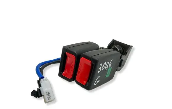 Hyundai i20 (PB PBT) Middle seatbelt buckle (rear) 