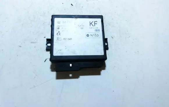 Opel Zafira A Comfort/convenience module 24437076 f005v00155