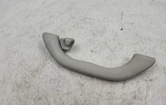 Audi A4 S4 B5 8D Front interior roof grab handle 8D0857607