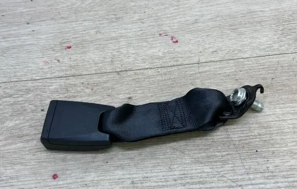 Porsche Macan (95B) Middle seatbelt buckle (rear) 95B857740