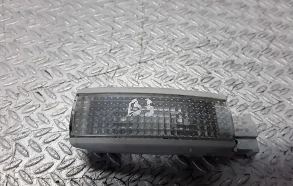 Volkswagen PASSAT B5.5 Front seat light 3B0947113
